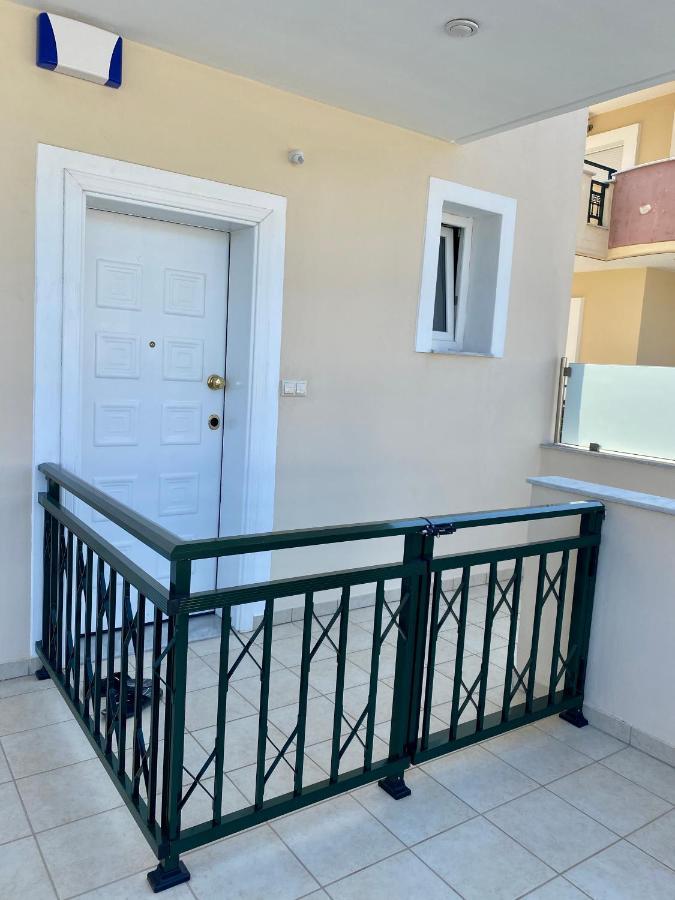 Thea Apartments Nea Iraklitsa Ngoại thất bức ảnh