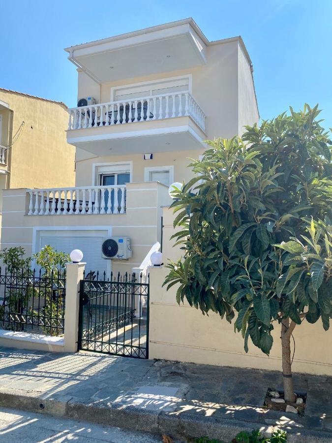 Thea Apartments Nea Iraklitsa Ngoại thất bức ảnh